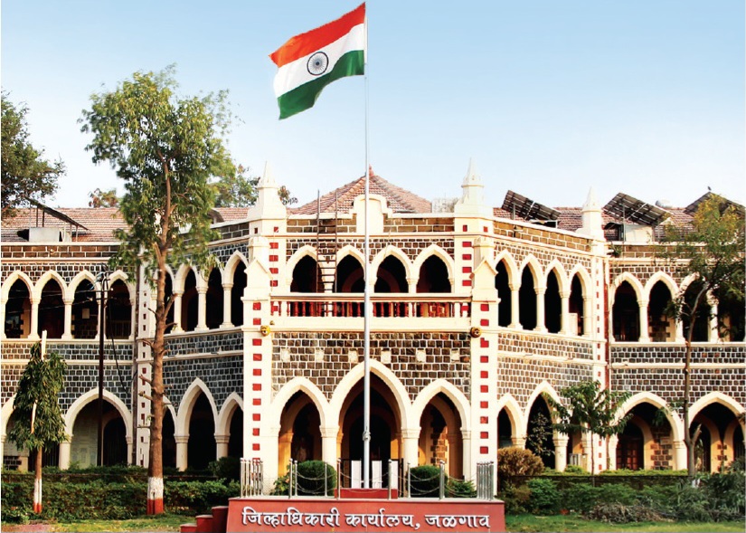 जळगावचे जिल्हाधिकारी यांना २ लाखांचा दंड, पगारातून रक्कम वसूल करण्याचे औरंगाबाद खंडपीठाचे आदेश